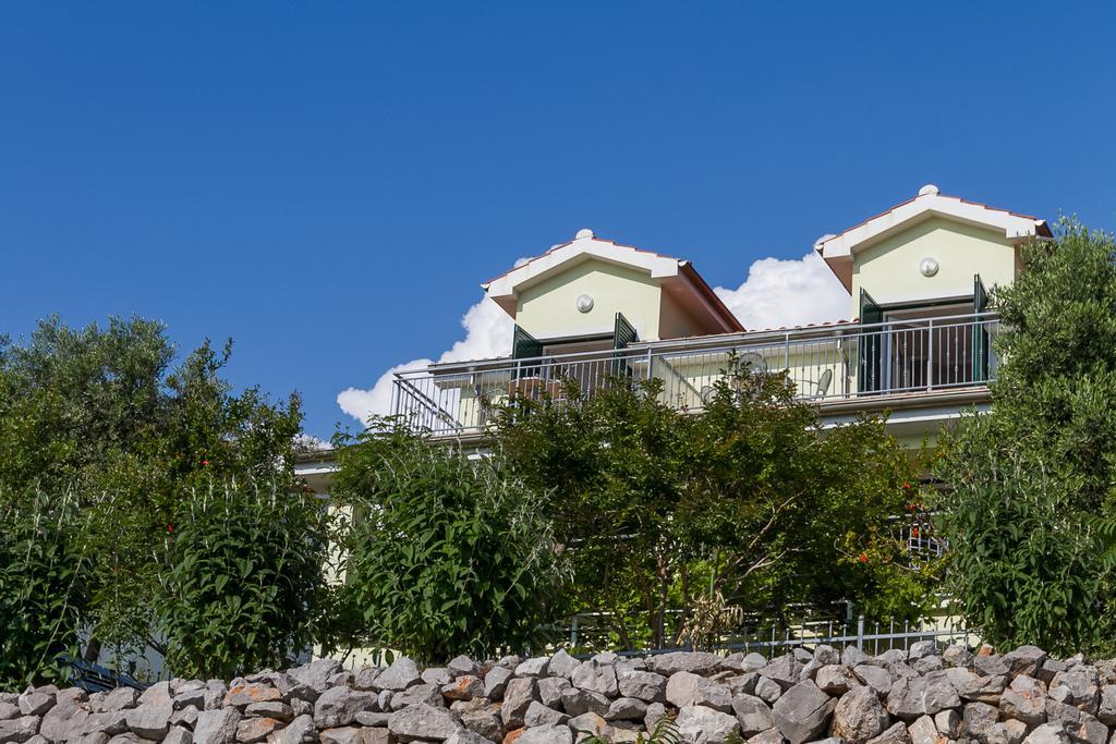 Apartments Vukelic Klenovica Eksteriør billede