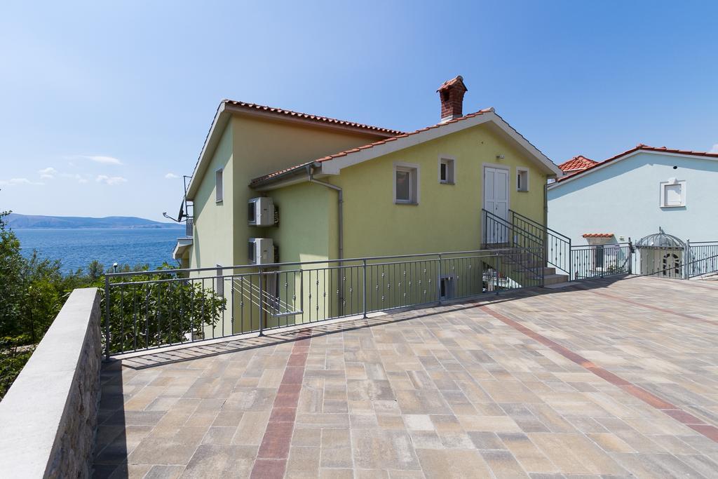 Apartments Vukelic Klenovica Eksteriør billede